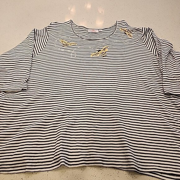 Quacker Factory Women's 3/4 Sleeve Knit Top Black White Striped Bees Size 3X - Picture 2 of 9